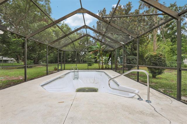 36426 MONROE DRIVE, Zephyrhills, FL 33541