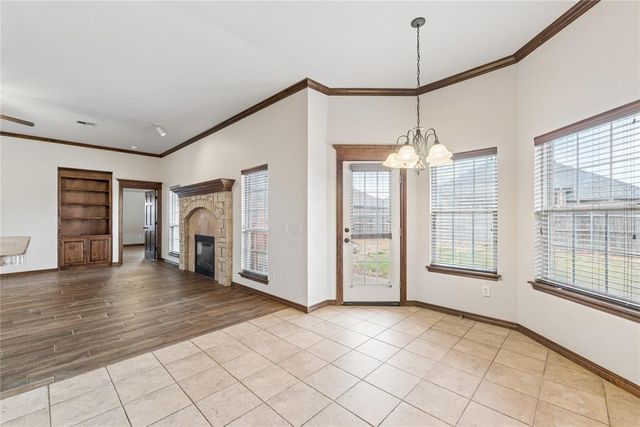 709 N White Tail Way, Mustang, OK 73064