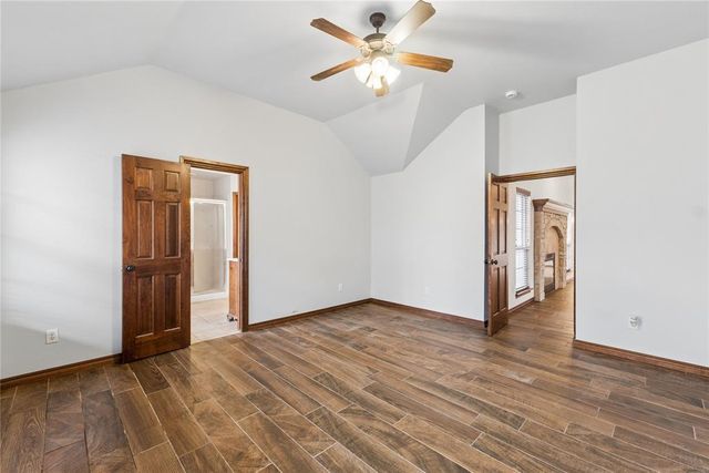 709 N White Tail Way, Mustang, OK 73064