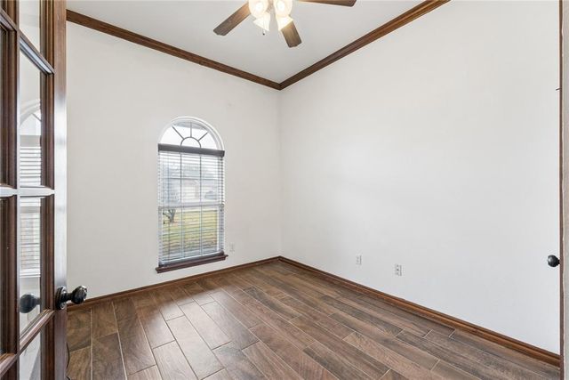 709 N White Tail Way, Mustang, OK 73064
