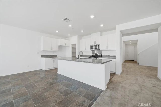 27215 Lost Palm, Menifee, CA 92585