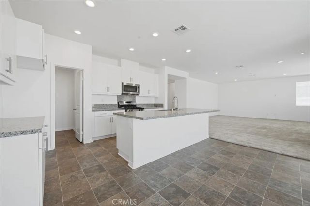27215 Lost Palm, Menifee, CA 92585