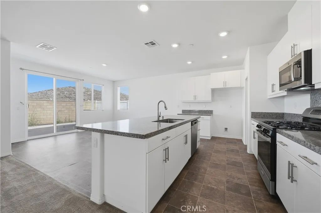 27215 Lost Palm, Menifee, CA 92585
