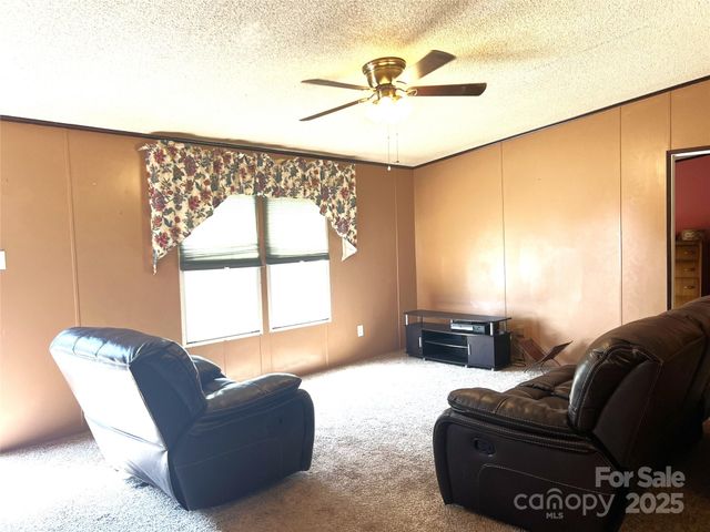5031 Nunley Knolls, Morganton, NC 28655