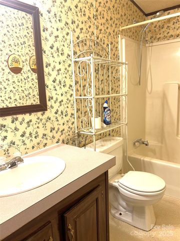 5031 Nunley Knolls, Morganton, NC 28655