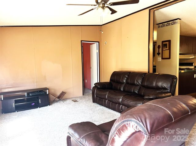 5031 Nunley Knolls, Morganton, NC 28655