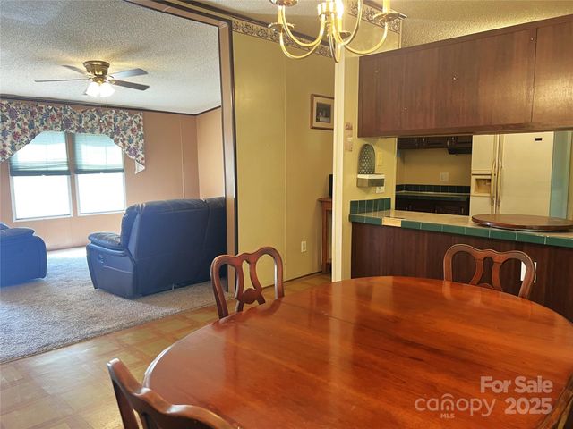 5031 Nunley Knolls, Morganton, NC 28655