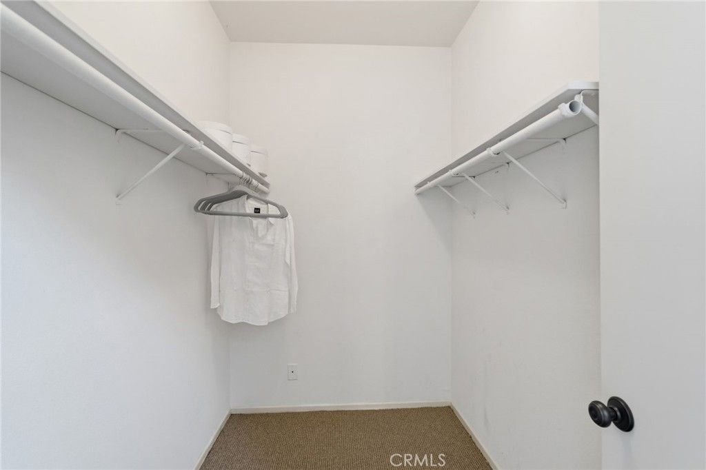 Image 14 of property listing at 10021 Tabor Street 302, Los Angeles, CA 90034