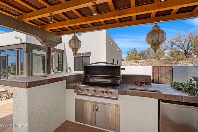 3790 E Tapia Drive, Vail, AZ 85641