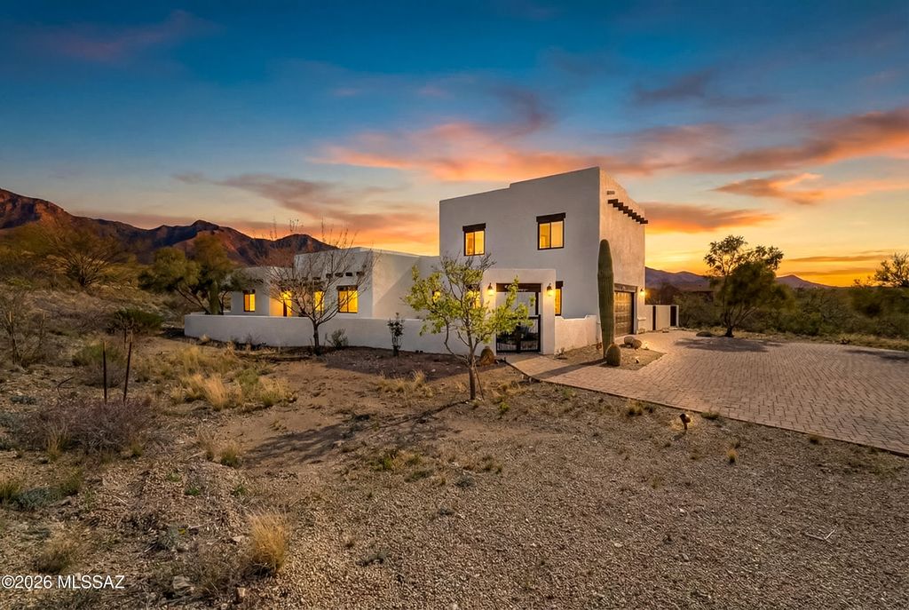 3790 E Tapia Drive, Vail, AZ 85641