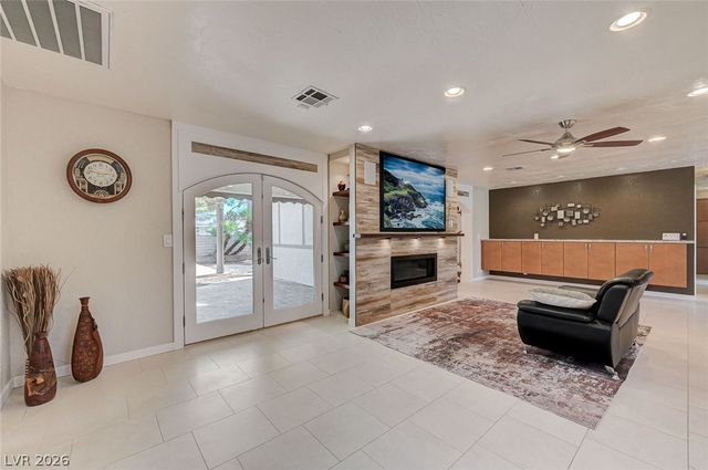 11 Pheasant Ridge Circle, Henderson, NV 89014