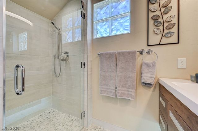 11 Pheasant Ridge Circle, Henderson, NV 89014