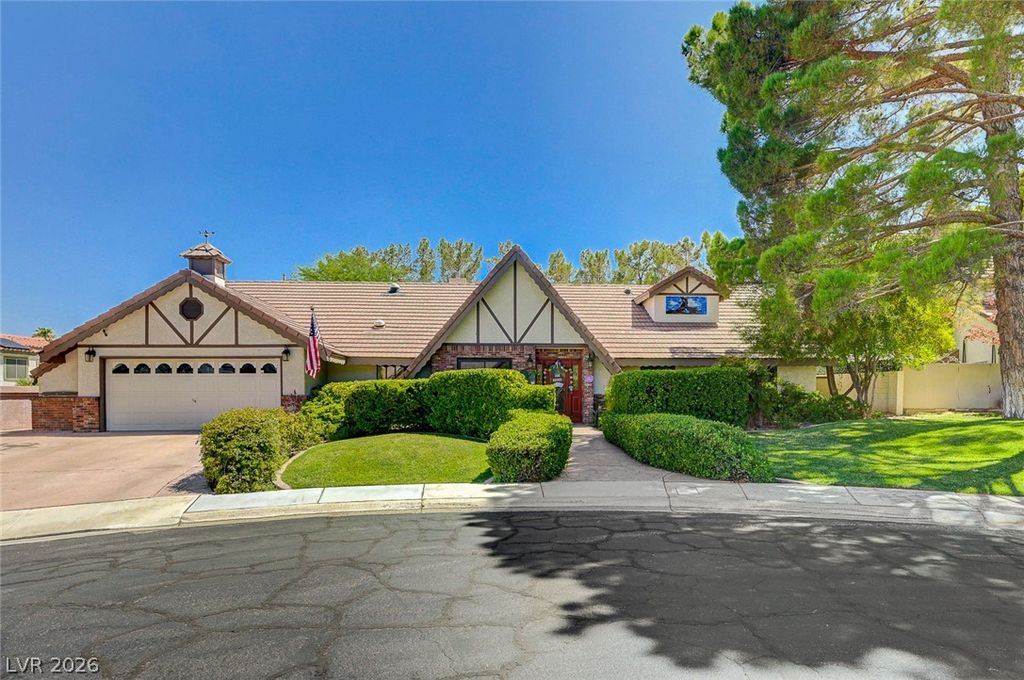 11 Pheasant Ridge Circle, Henderson, NV 89014