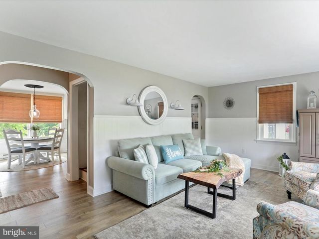 3781 WARM SPRING RD, Chambersburg, PA 17202