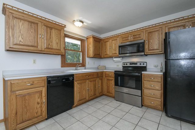 N93W24655 Bark ROAD, Colgate, WI 53017