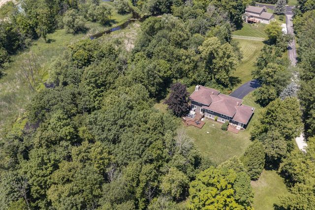 N93W24655 Bark ROAD, Colgate, WI 53017