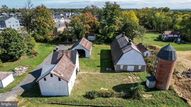 1776 ATLAS DR, Frederick, MD 21702
