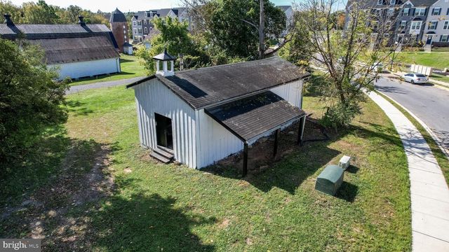 1776 ATLAS DR, Frederick, MD 21702