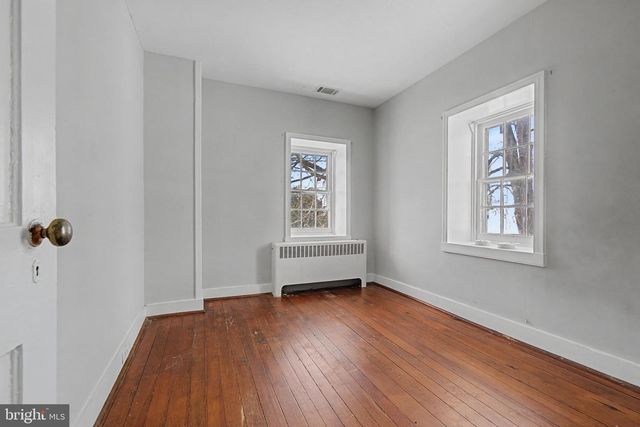 1776 ATLAS DR, Frederick, MD 21702