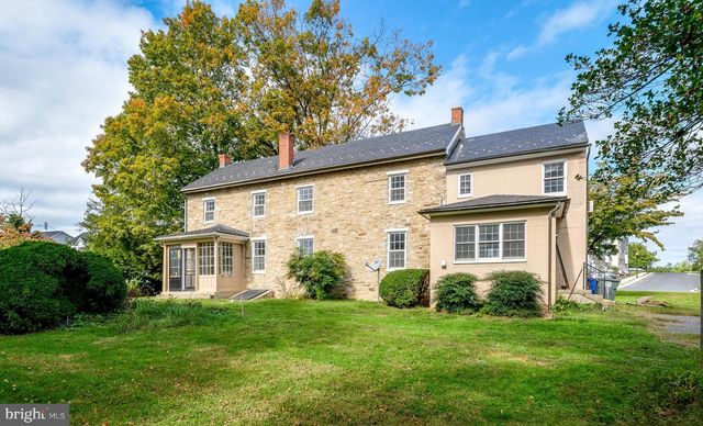 1776 ATLAS DR, Frederick, MD 21702