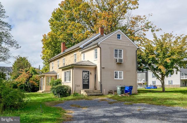 1776 ATLAS DR, Frederick, MD 21702