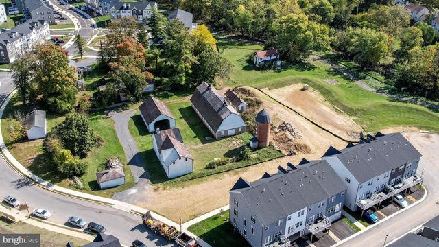 1776 ATLAS DR, Frederick, MD 21702