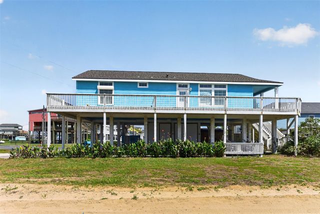 1978 Gulf Street, Crystal Beach, TX 77650