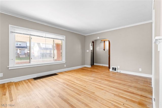 13501 Saybrook Avenue, Garfield Heights, OH 44105