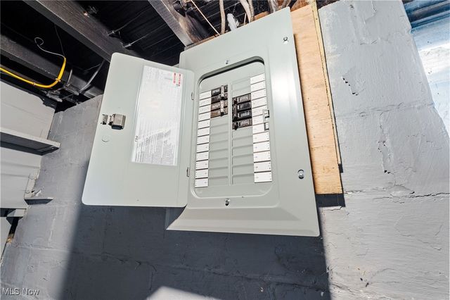 13501 Saybrook Avenue, Garfield Heights, OH 44105