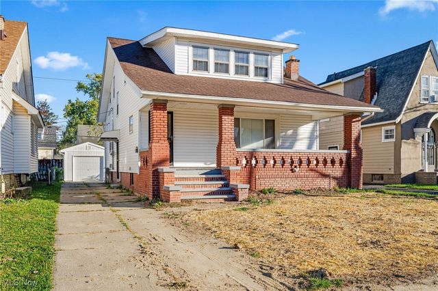 13501 Saybrook Avenue, Garfield Heights, OH 44105