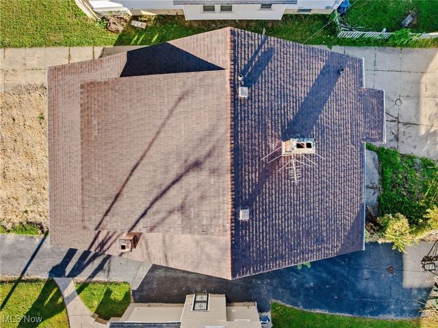 13501 Saybrook Avenue, Garfield Heights, OH 44105