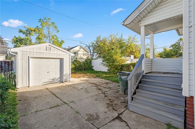 13501 Saybrook Avenue, Garfield Heights, OH 44105