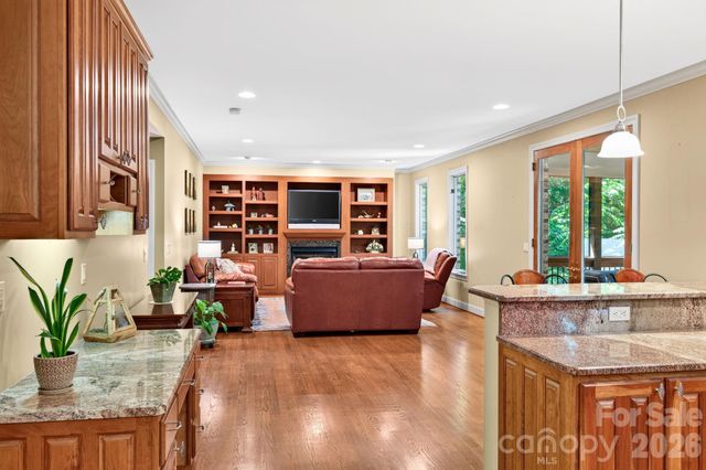 25 Whitaker View Road, Fairview, NC 28730
