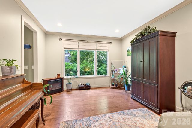 25 Whitaker View Road, Fairview, NC 28730