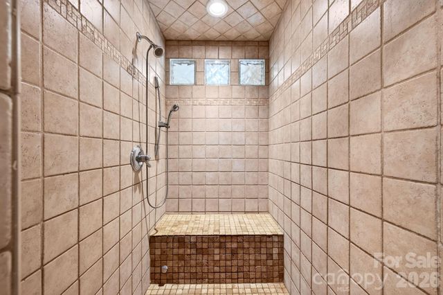 25 Whitaker View Road, Fairview, NC 28730