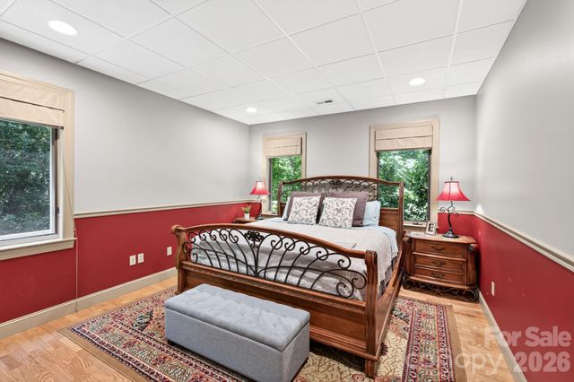 25 Whitaker View Road, Fairview, NC 28730