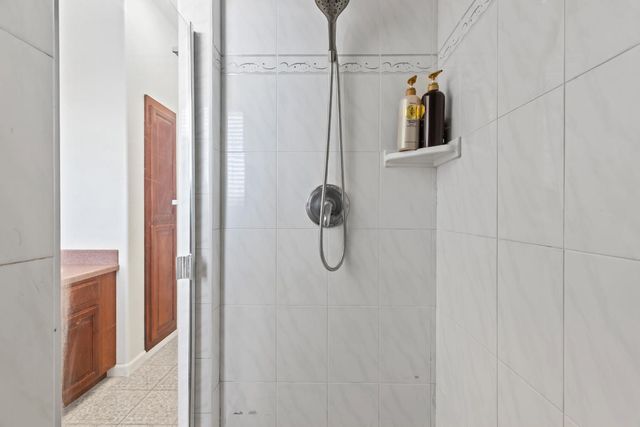 2000 Nita Alexander Ct, Modesto, CA 95358