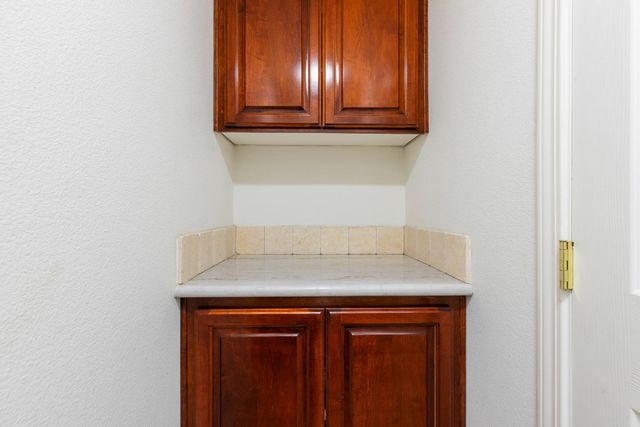 2000 Nita Alexander Ct, Modesto, CA 95358