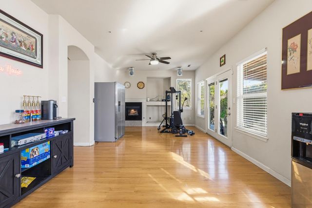 2000 Nita Alexander Ct, Modesto, CA 95358