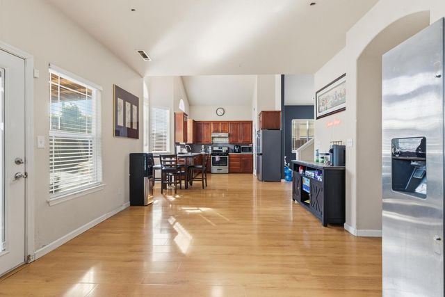 2000 Nita Alexander Ct, Modesto, CA 95358