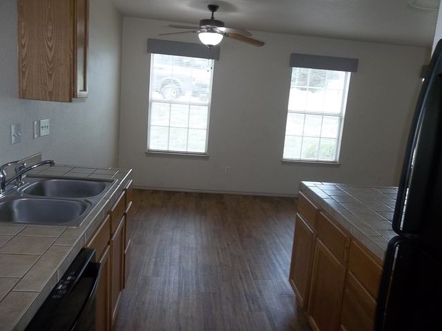 2318 C Sailing Way, Kerrville, TX 78028