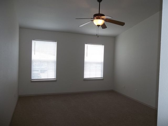 2318 C Sailing Way, Kerrville, TX 78028