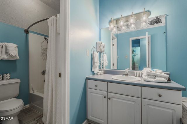 351 Woodridge Way, Pigeon Forge, TN 37863