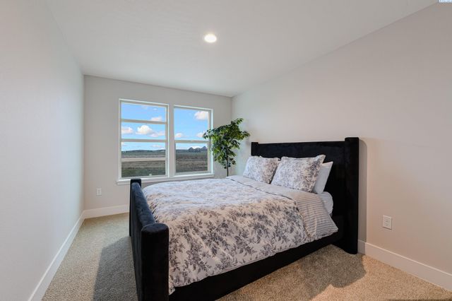 4533 Road 114, Pasco, WA 99301