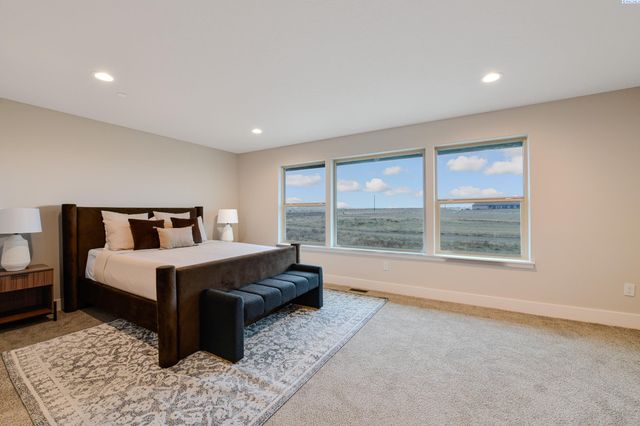 4533 Road 114, Pasco, WA 99301