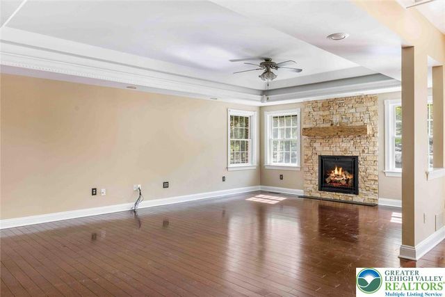 5572 Northwood Drive, Upper Saucon Twp, PA 18034