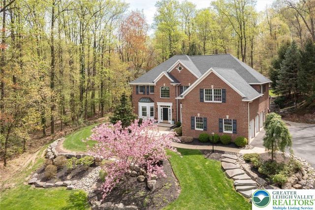 5572 Northwood Drive, Upper Saucon Twp, PA 18034