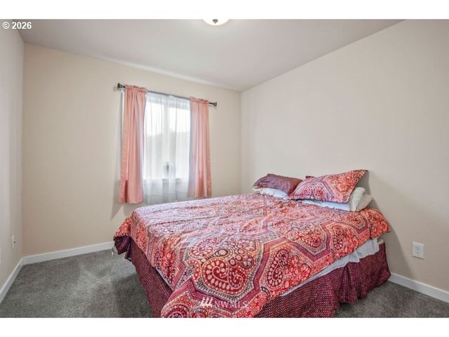 189 TROUT LAKES Rd, Castle Rock, WA 98611