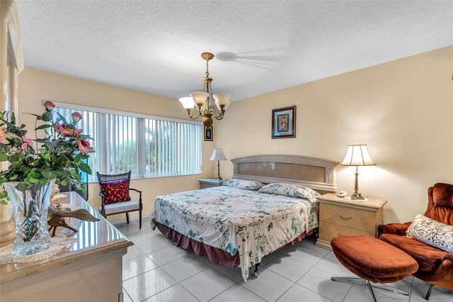 1965 S Ocean Blvd Apt 203, Lauderdale By The Sea, FL 33062