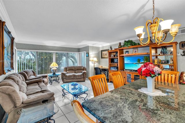 1965 S Ocean Blvd Apt 203, Lauderdale By The Sea, FL 33062